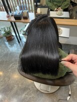 ア ドリームアップスタジオ レストアール(A DREAM UP STUDIO restR) 艶ヘアー