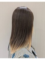 プレヴィア(PREVIA)&nbsp;オーガニックデザインカラー＆ローレイヤースタイル