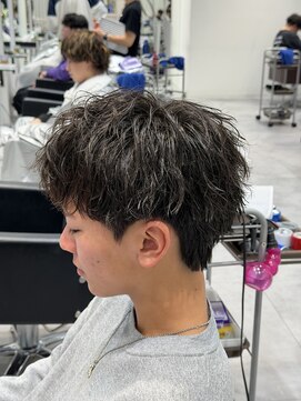 オーシャントーキョー 仙台(OCEAN TOKYO) ツイストスパイラルマッシュ刈り上げツーブロックメンズパーマ