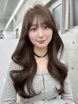 フォンズ(FONS)&nbsp;透明感マロンベージュ/くびれロングヘア/前髪顔周りカット表参道