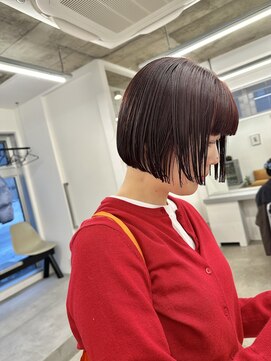 ブリーチ無しダブルカラーボルドーボブ札幌大通駅バスセンター駅