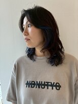 ヘアーオーパス レイヤースタイル(ポイントカラーブルー)