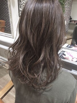 ヘアーデザイン シュシュ(hair design Chou Chou by Yone) ☆chouchou☆ナチュラルハイライト