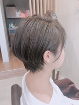 ザシラ(THE SIRA)&nbsp;耳かけショートボブ