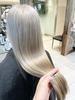 トルネード(TORNADO)&nbsp;外国人風 ホワイトブロンド ホワイトカラー  M54