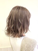 ネオリーブ クタ 町田店(Neolive kuta)&nbsp;ラベンダーベージュ/ミディアムヘア【町田】