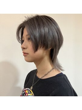 パームス(Palms) ウルフカット×インナーカラー