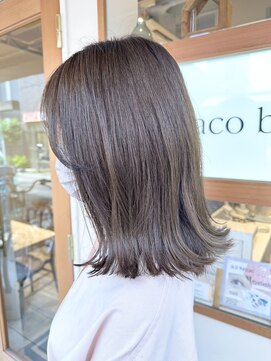 アコバイネオリーブ(aco by Neolive) 外ハネ×グレージュ