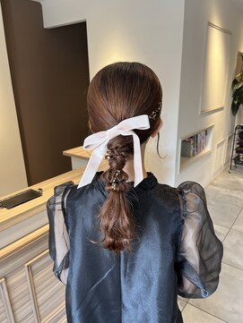 ヘアースタジオ エフ(Hair studio f) タイト×ルーズポニーby川越