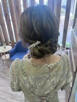 コス(COS)&nbsp;【COS/平塚/松下】お呼ばれアレンジ☆30分　ツインお団子