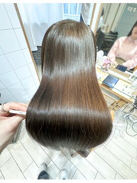 プラグ バイ ネオリーブ(plug by neolive) 小顔×髪質改善[髪質改善/縮毛矯正/韓国]K