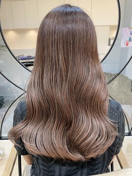 リラ(LILAC) ベージュカラー