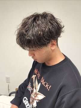 ニアウ 伊勢崎連取店(Niau) 刈り上げマッシュ波巻きスパイラルパーマ