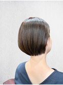 白髪ぼかし×イルミナ×ショートボブ