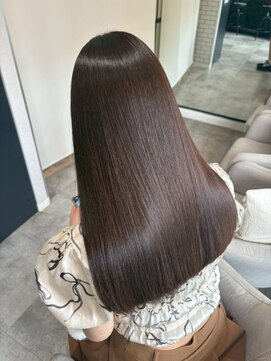 ロウ 町田(ROW) 働く大人女性の為のカット×カラー【ROW町田】