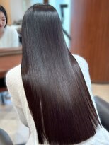 レジナヴィータ 栄(Reginavita)&nbsp;艶髪 髪質改善 縮毛矯正 髪質改善ストレート 20代 30代 美髪