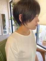 ヨル(Jor)&nbsp;顔周りの透け感が可愛いショートstyle♪