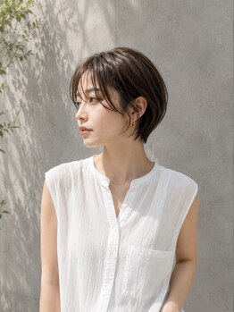 ルアナ(Luana)の写真/"360°綺麗なシルエット"が叶う♪流行りのショート・レイヤーカットの技術に圧倒されるはず!!【甲子園】