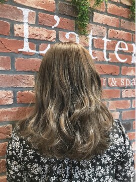 ラ タント(L'attente) イルミナ　ファイバープレックスカラー