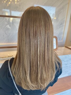 ソレカ(SORECA) 【SORECA/ソレカ】シルバーベージュ×ロング