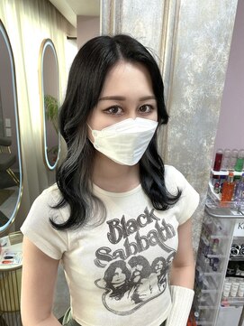 ガルボヘアー 名古屋栄店(garbo hair) #名古屋#栄#ブリーチ#ハイトーン#インナーカラー#ブルーブラック