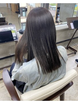 フリーラ 京都河原町三条店(freera) Olive greige