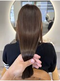 美髪 艶髪 縮毛矯正 ストレート 髪質改善 透明感 ベージュ