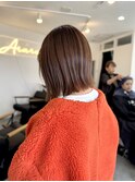 ブラウンベージュ×切りっぱなしボブ