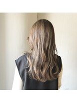 エメ(EME)&nbsp;ハイライトベージュ　ハイライトカラー/平塚駅/平塚美容室