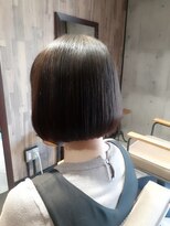 ネセサリー(NECESSARY) カット