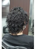 サーフカール×ブルーブラック×黒髪ミディアム/20代30代40代