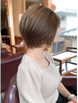フィズクロップ(fizzcrop) くびれショート　レイヤーショート　ベージュ