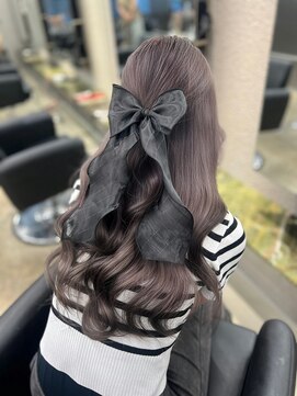 ペレ 栄 アネックス(PELE栄ANNEX) 韓国 くびれロング レイヤー ワンホンヘア 小顔前髪