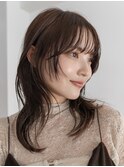 レイヤーカットハッシュカット顔まわりミディアムロング