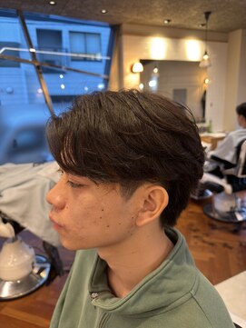 ゼロスバーバー(0's BARBER SHOP) ◎大人メンズワンカールパーマで清潔感ビジネス