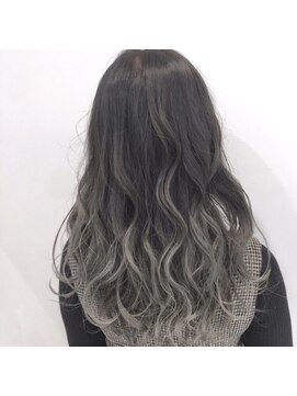 オリ(‘Oli) アッシュ__グラデーション