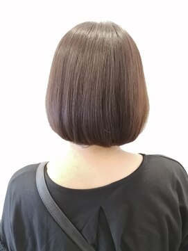ナトゥーラ 滝ノ水店(Natura) うるつやボブ。