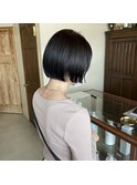 まとまりの良い柔らか切りっ放しボブ