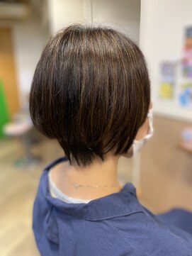 ジェイジェイウィル 一之江店(JJ will) 大人ショートボブ&ハイライト