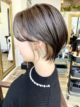 ヌード(NUDE) 「NUDE」20代30代インナーカラー前下りショート前髪なしショート