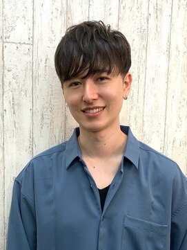 びゃんびゃん 江端店 藤原丈一郎風ツーブロックカット