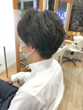 ヘッズ 本八幡店(HEADS) MEN'S HAIR センターパート ツイストスパイラル コンマヘア
