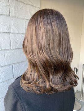 ロカリタ キョウト 千本丸太町店(ROCAReTA kyoto) ラテベージュ/ベージュカラー