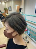 ショートボブ
