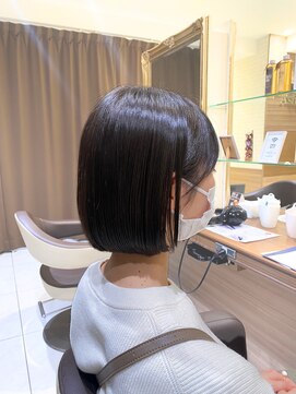 アッシュ 中山店(Ash) 耳掛けボブ