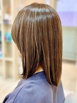 シスヘアー(CYS.Hair) ミディアムスタイル