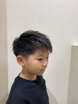 デザイニングヘアードゥ(designing hair Deux) メンズキッズショート【ツーブロック/アシメ/キッズショート】