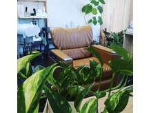 エーフェイシャルアンドバーバー(a FACIAL&BARBER)の雰囲気（店内に１席だけのプライベート空間♪）