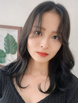 エルフ(elf)の写真/【年中無休/elf-エルフ-】小顔見せ効果！◎お悩みに合わせた似合わせなら『ayaka』！