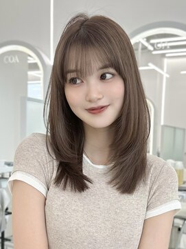 コア 表参道(COA) ボブ／レイヤーカット／グレージュカラー／表参道